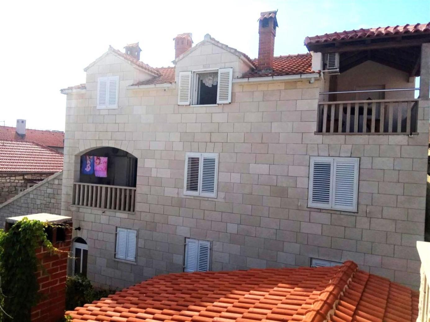 פוסטיר Apartmani Banic מראה חיצוני תמונה